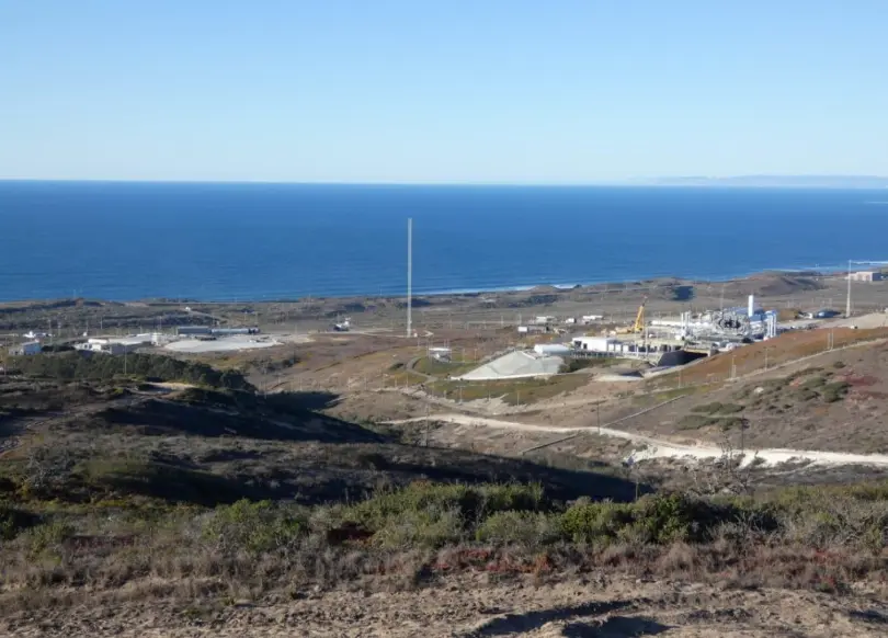 Falcon 9 static fires at Vandenberg ahead of Paz + Starlink launch