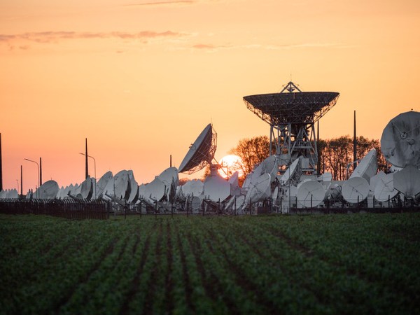 Eutelsat Restores OneWeb Services After Two-Day Outage