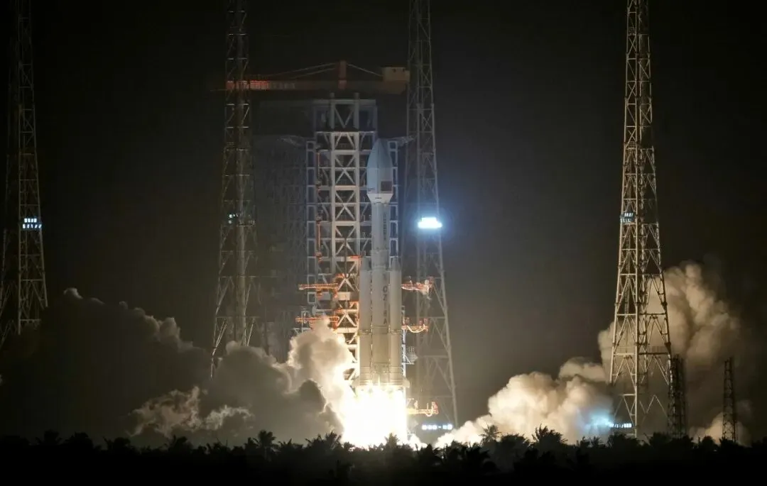 China's Long March-8A rocket launches new satellite group