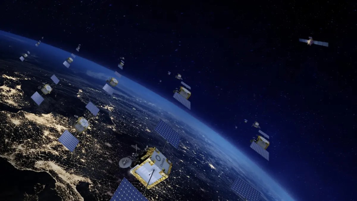 Eutelsat Completes €5 Billion Refinancing to Support OneWeb Constellation Upgrade