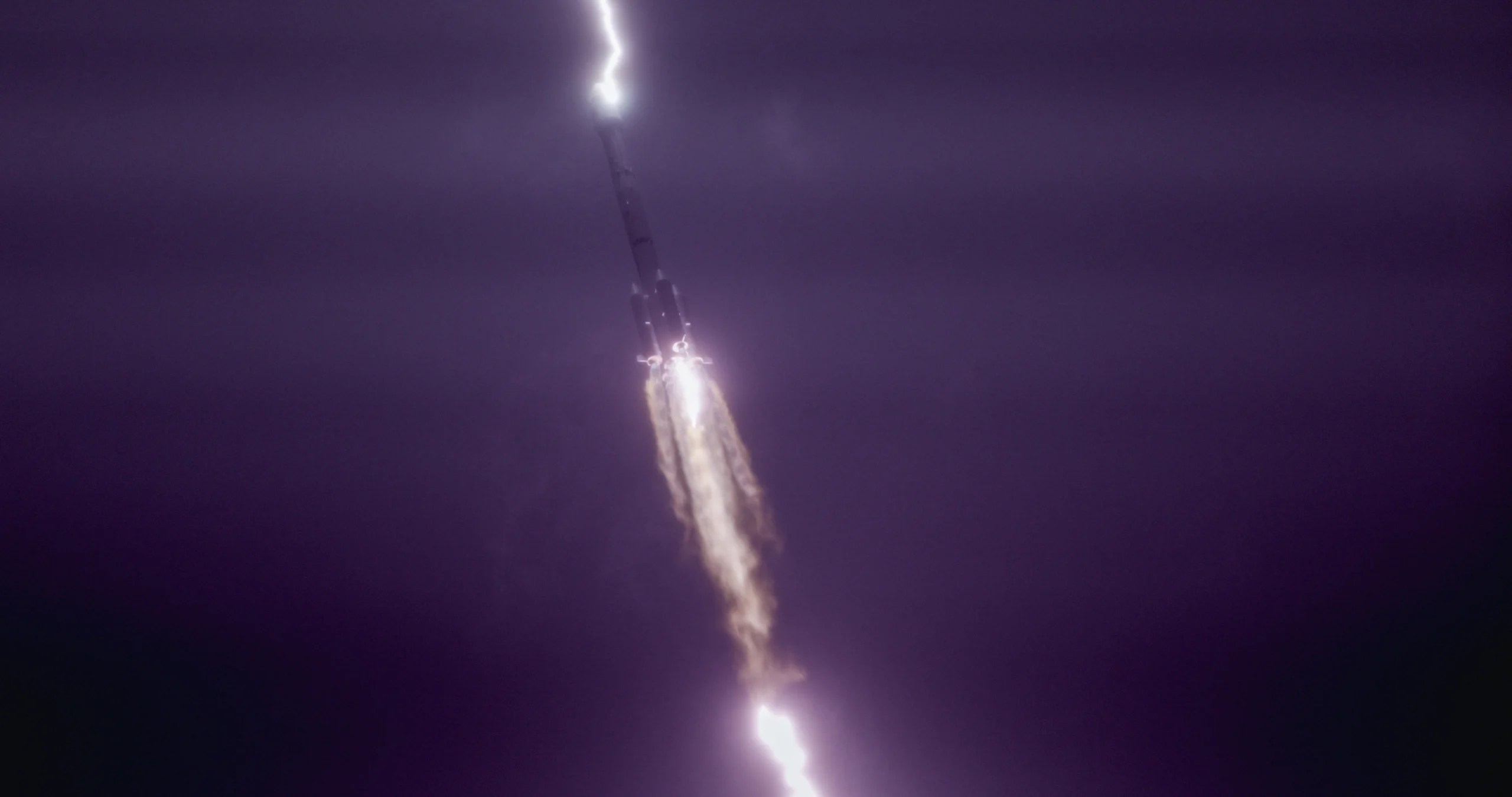 Rocket Report: Lightning strikes in China; Starship launch on deck