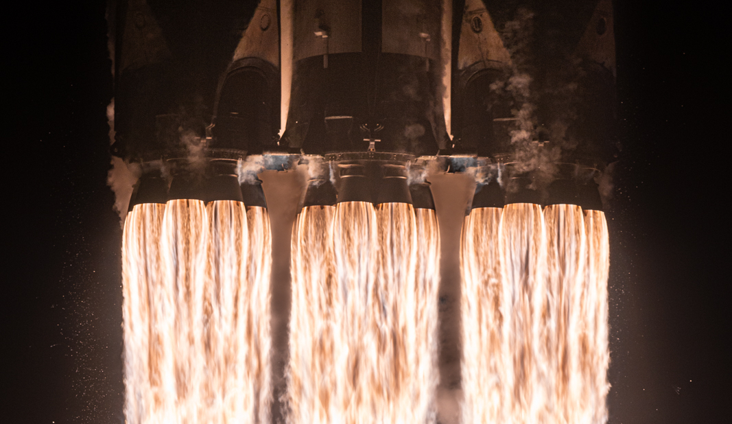 SpaceX’s Falcon Heavy launches world’s most massive communications satellite [Updated]