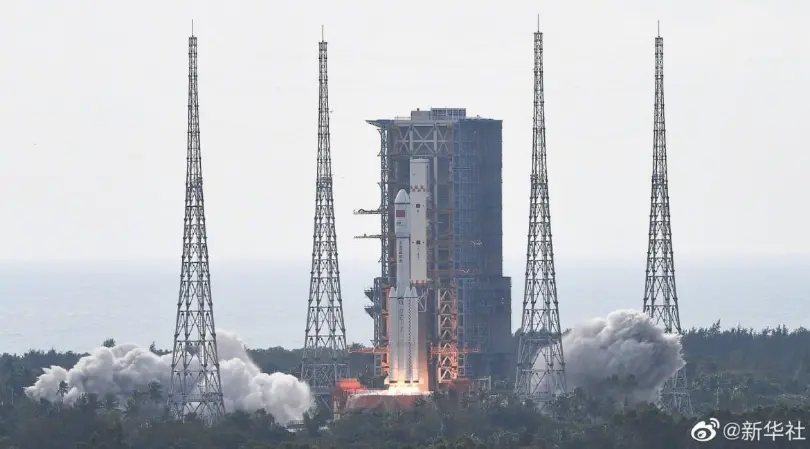 China launches two times in four hours and brings cargo to the TSS