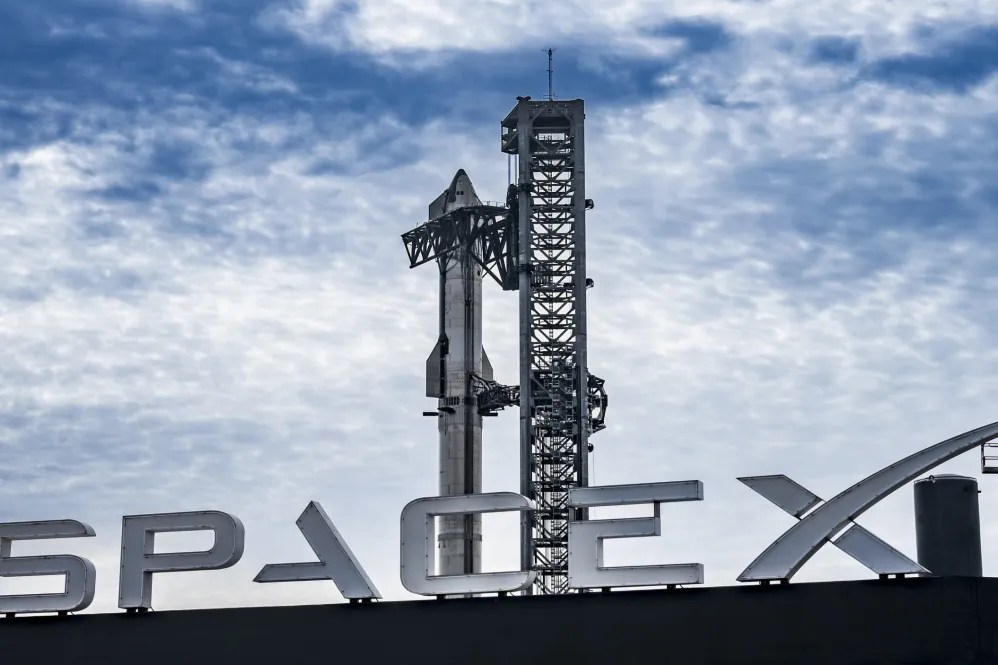 SpaceX Targets Mid-March for Next Starship Test Flight, Musk Says
