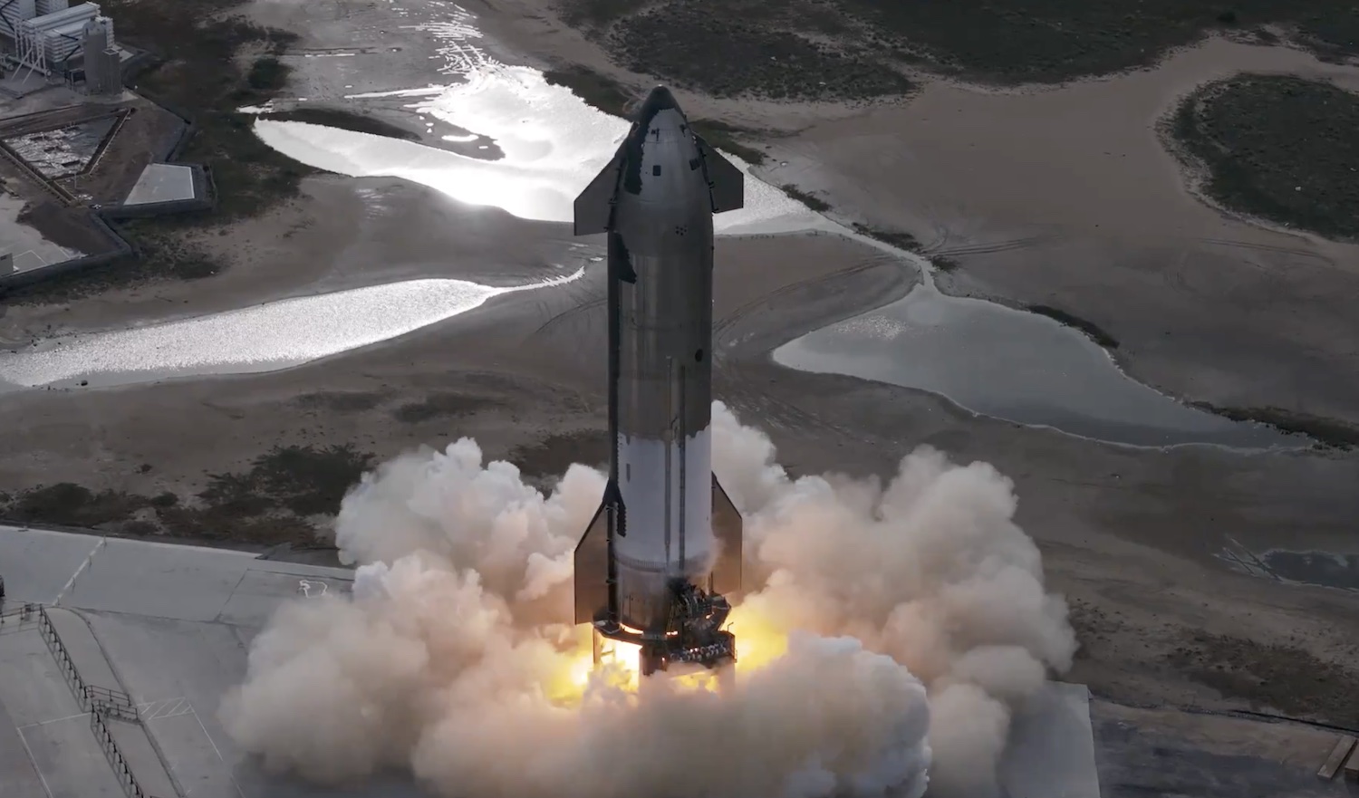 Elon Musk: SpaceX needs to build Starships as often as Boeing builds 737s