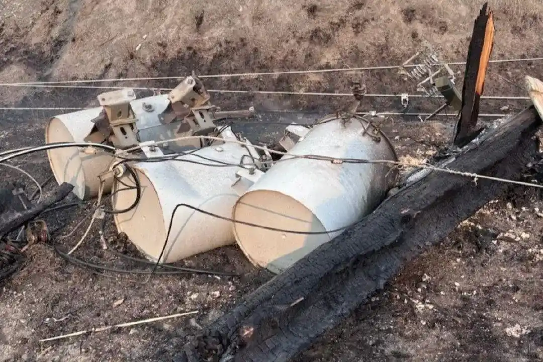 BC Hydro says 3,500 customers in the Westside Road, Vernon, and Spallumcheen area remain without power after 'significant damage' to infrastructure caused by Bradley Creek wildfire. (BC Hydro)