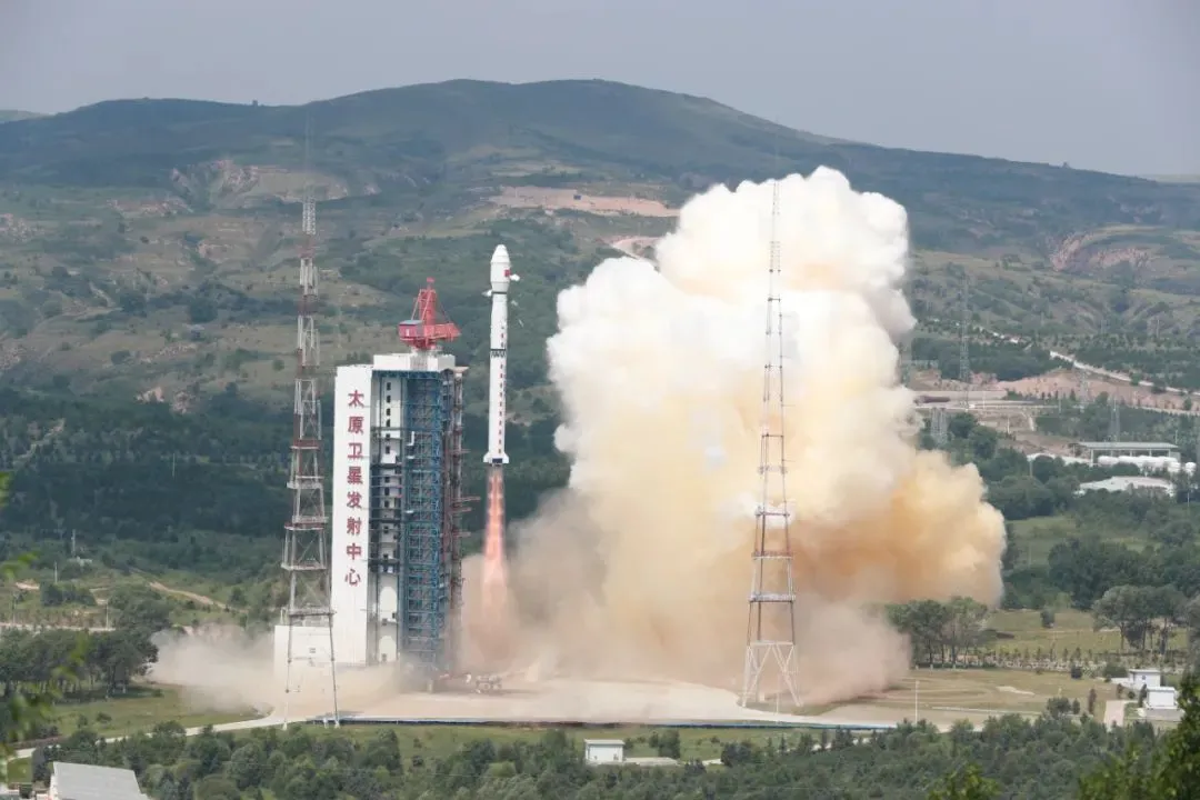 China’s Goumang satellite lifts off aboard a Long March 4B launch vehicle from the Taiyuan Satellite Launch Center on August 4, 2022. Credit CNSA