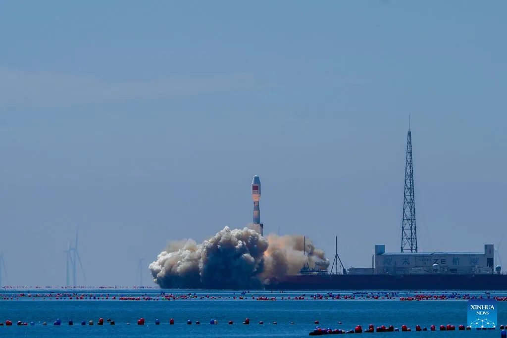 China's Smart Dragon-3 rocket successfully launches 2 satellites from sea