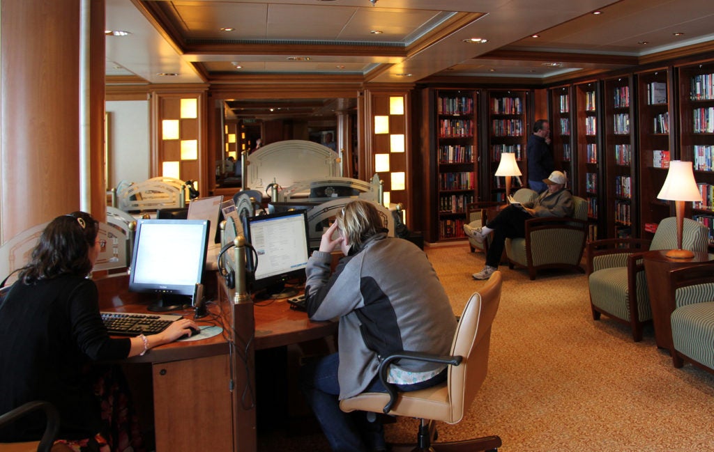 Hughes and Aruba Networks Partner to Provide Retail Wi-Fi Service