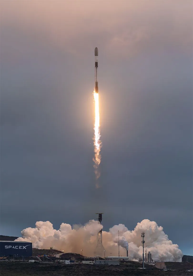 SpaceX Launches Two Falcon 9s From Opposite Coasts in 38 Minutes