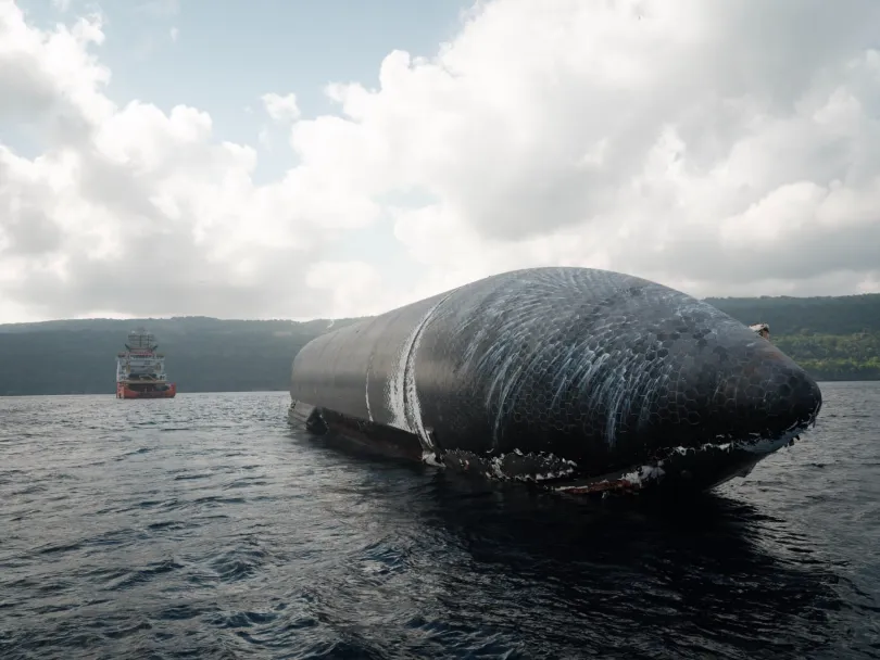 SpaceX Starship Ship 40 Towed Into Christmas Island Bay After Weeks Adrift in Indian Ocean