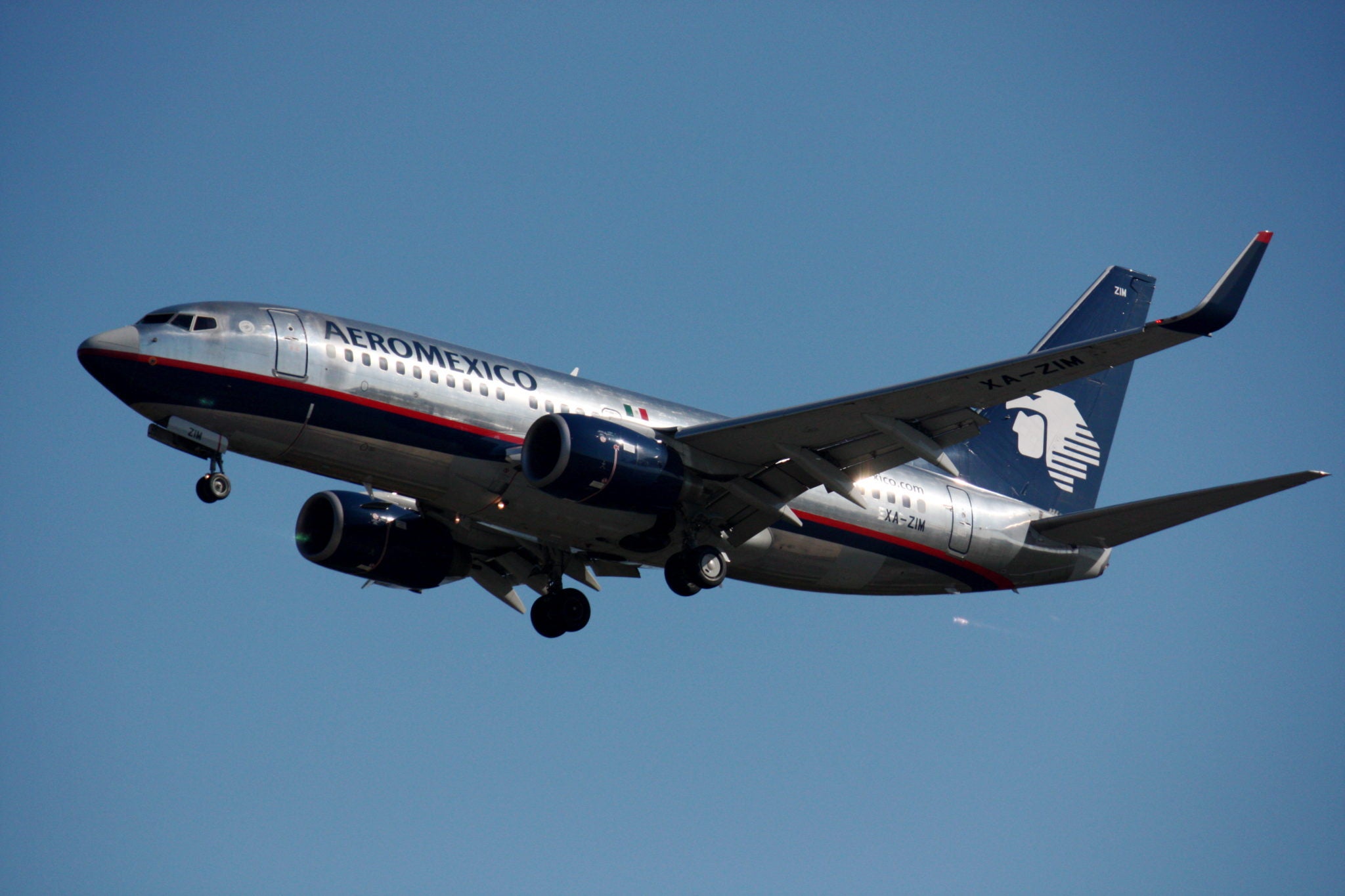 Gogo Signs First 2Ku IFC Customer