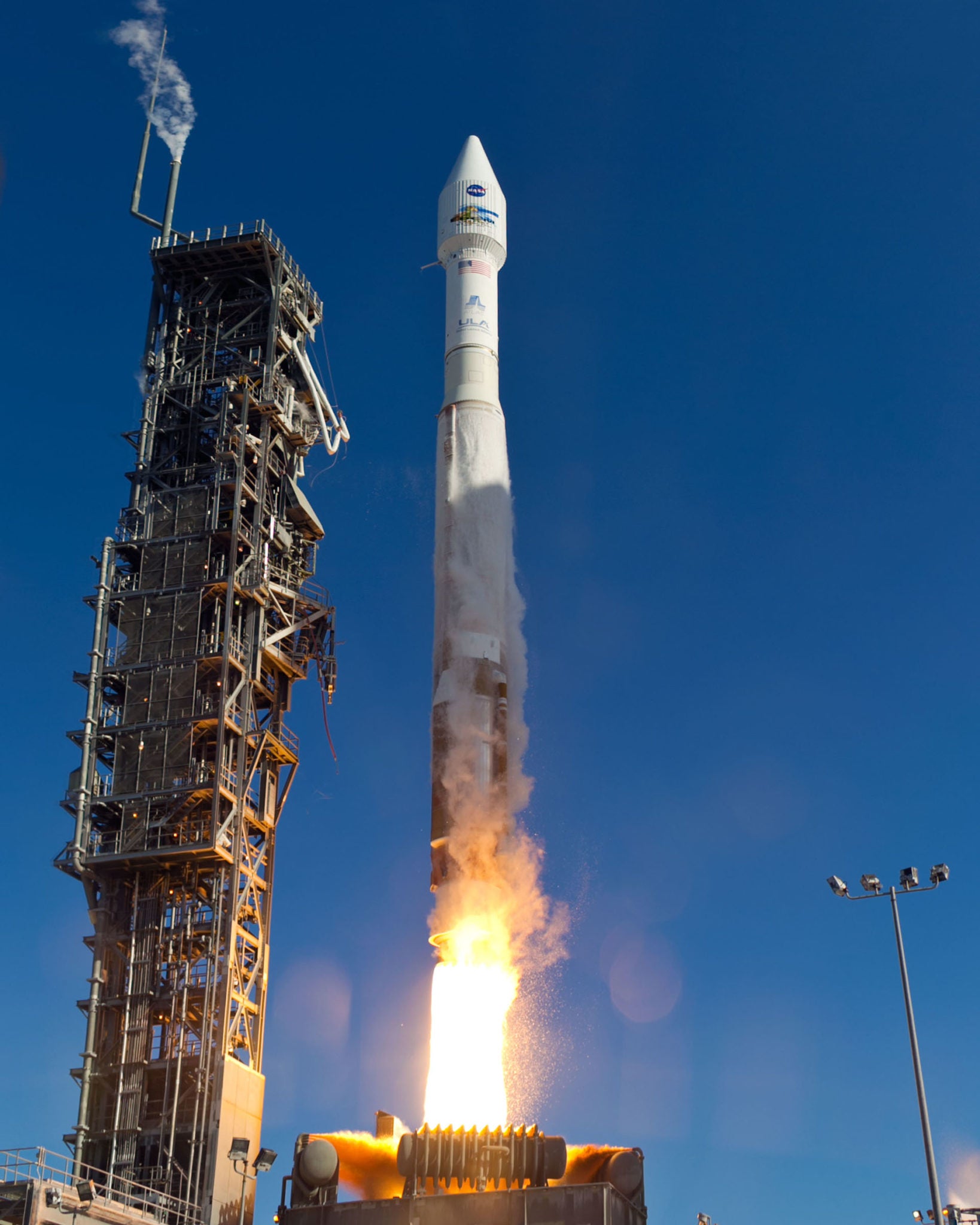 RD Amross Delivers 2013 Engine Shipment to United Launch Alliance