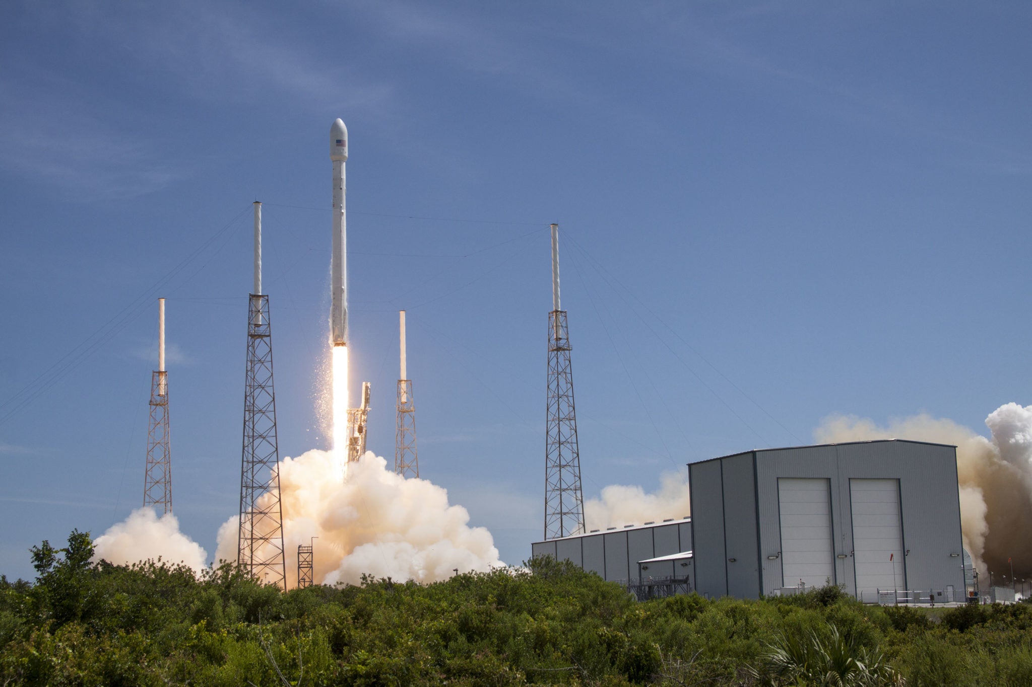 SpaceX Launches Six Satellites for Orbcomm
