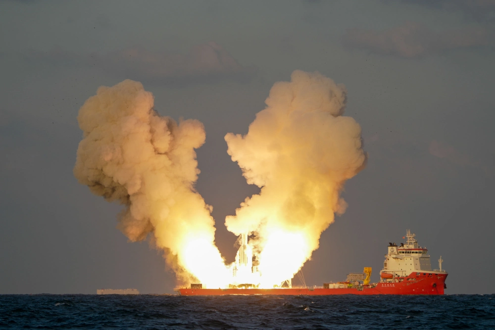 Gravity-1 Launches Nine Satellites on Fourth Flight, Sets Chinese Sea-Launch Records